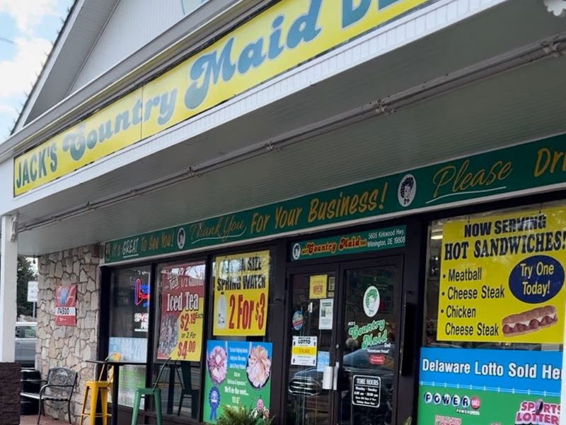 Country Maid Deli-Jack's exterior