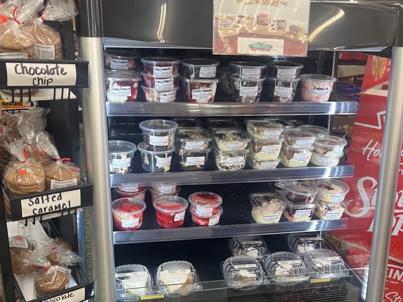 Country Maid Deli-Jack's interior